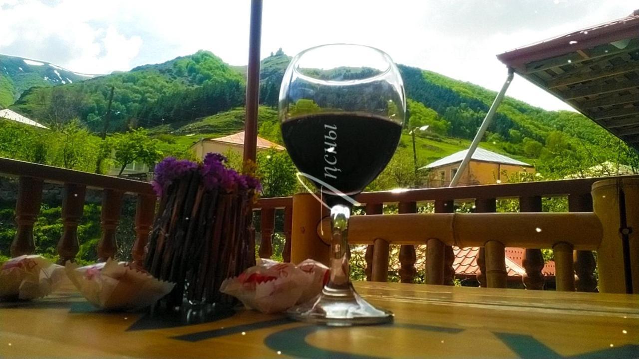 Mariami Hotel Kazbegi Ngoại thất bức ảnh