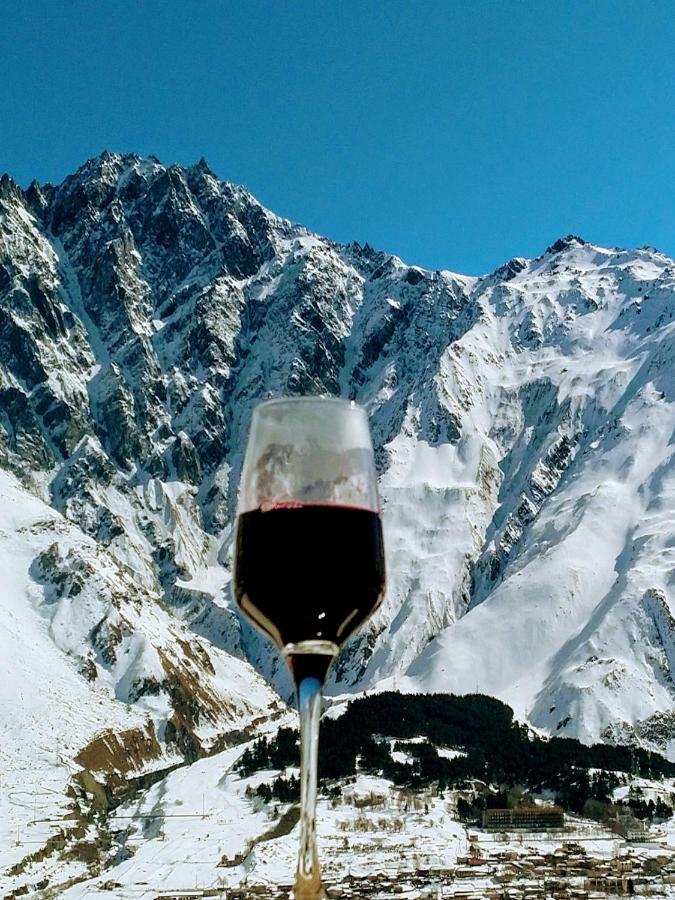 Mariami Hotel Kazbegi Ngoại thất bức ảnh