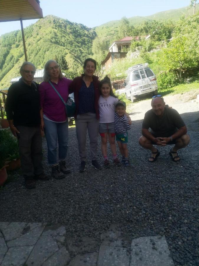 Mariami Hotel Kazbegi Ngoại thất bức ảnh