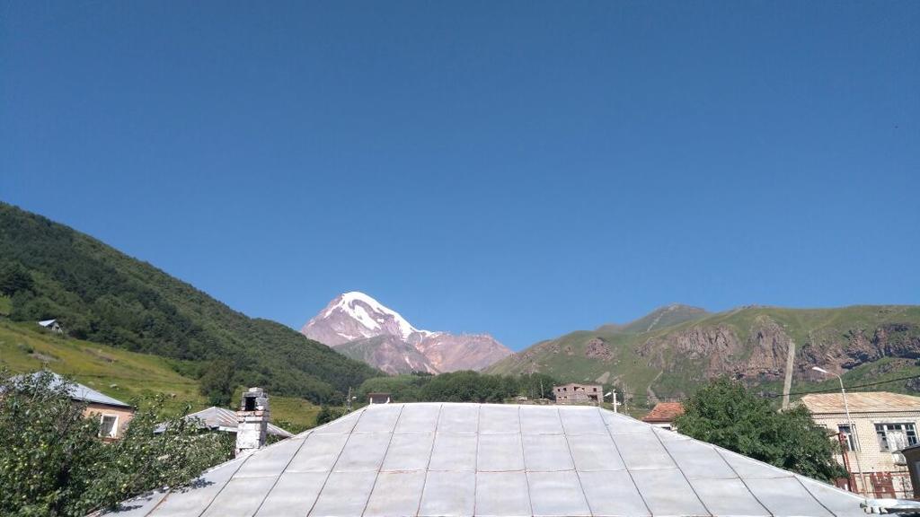 Mariami Hotel Kazbegi Ngoại thất bức ảnh