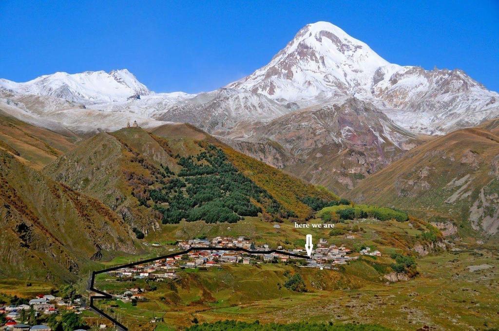 Mariami Hotel Kazbegi Ngoại thất bức ảnh