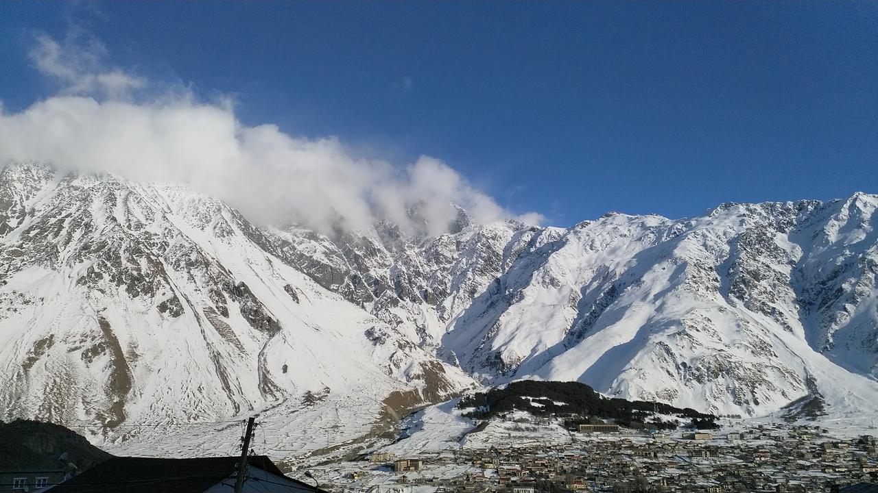 Mariami Hotel Kazbegi Ngoại thất bức ảnh
