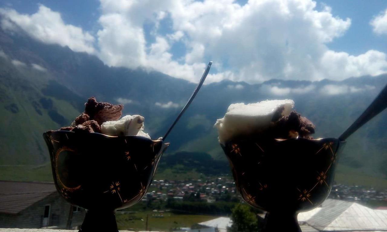 Mariami Hotel Kazbegi Ngoại thất bức ảnh