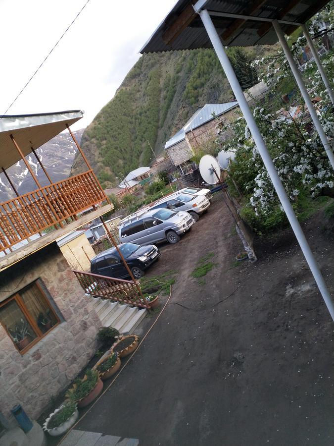 Mariami Hotel Kazbegi Ngoại thất bức ảnh