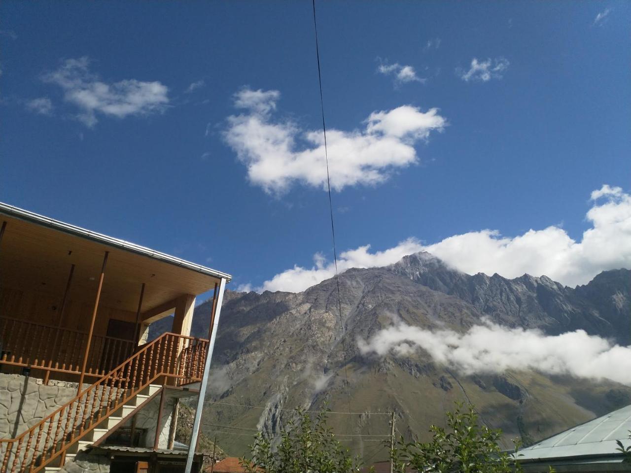 Mariami Hotel Kazbegi Ngoại thất bức ảnh