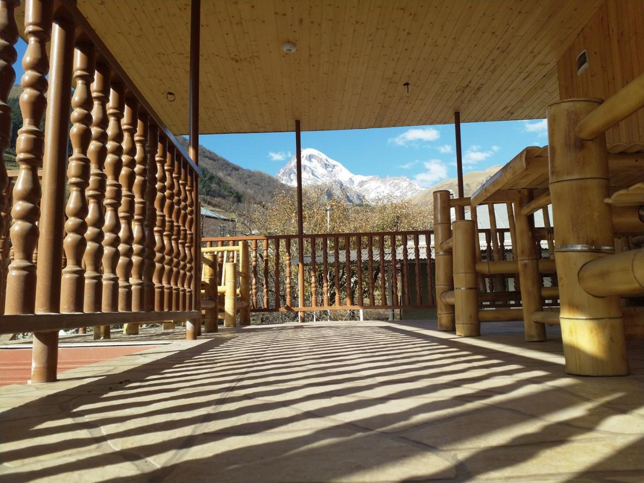 Mariami Hotel Kazbegi Ngoại thất bức ảnh